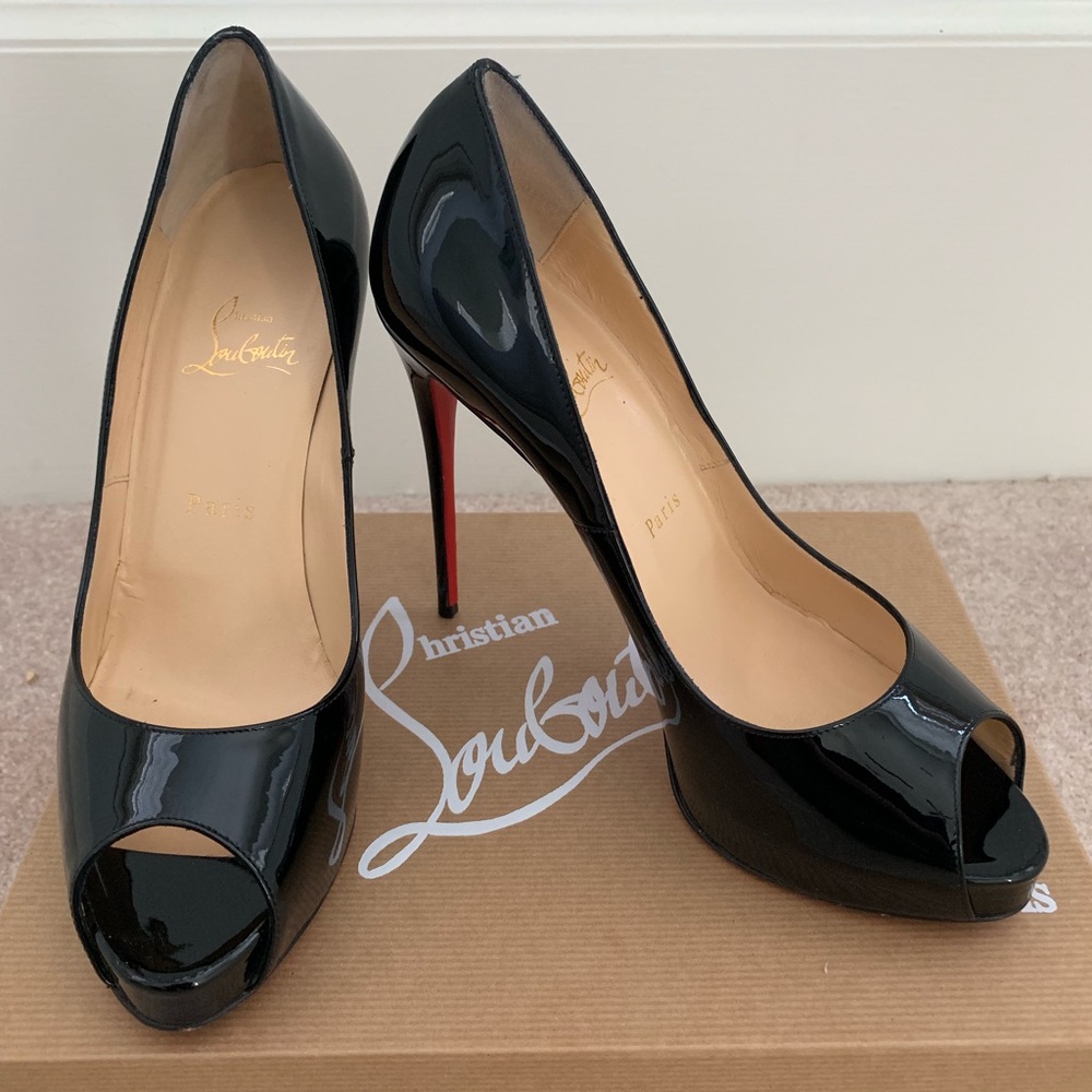 Authentic Louboutin classic peep toe heels